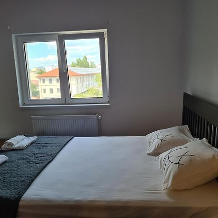 Apartment In Dristor Area Bucureşti Exterior foto
